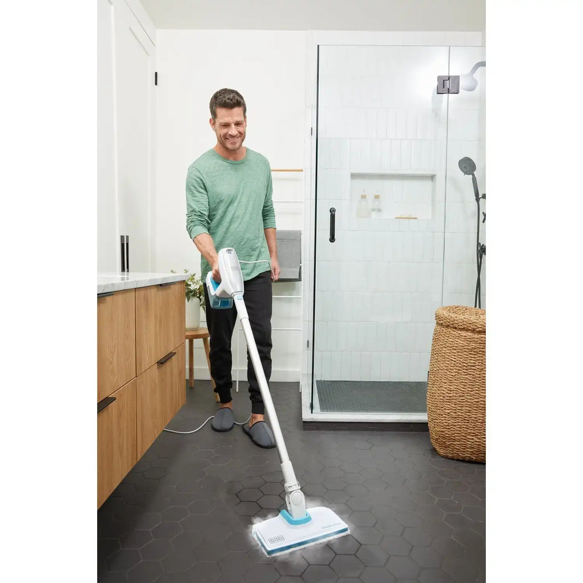 Multipurpose Corded Handheld Steamer With 6 Attachments
